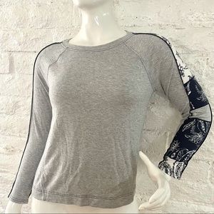 Chicos shirts gray size 1-M